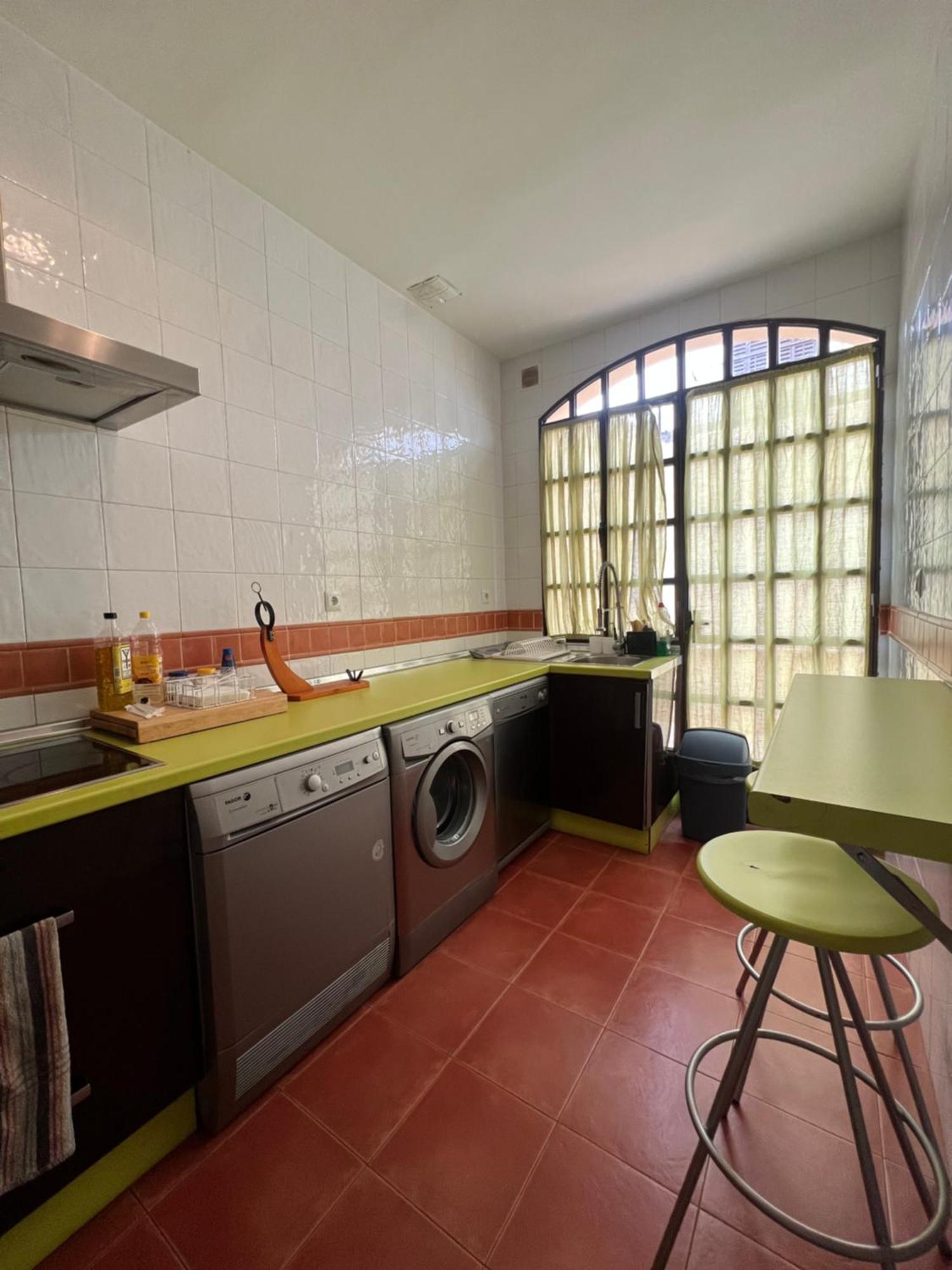 Apartamentos Sevilla Deluxe Rosales Los Rosales  Exteriör bild