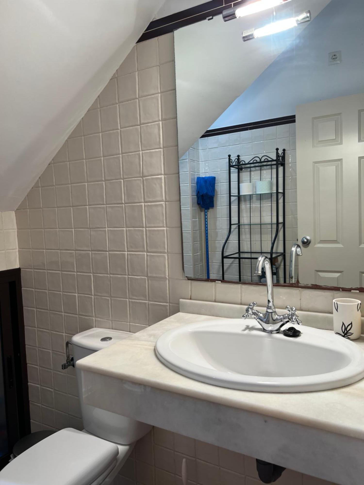 Apartamentos Sevilla Deluxe Rosales Los Rosales  Exteriör bild
